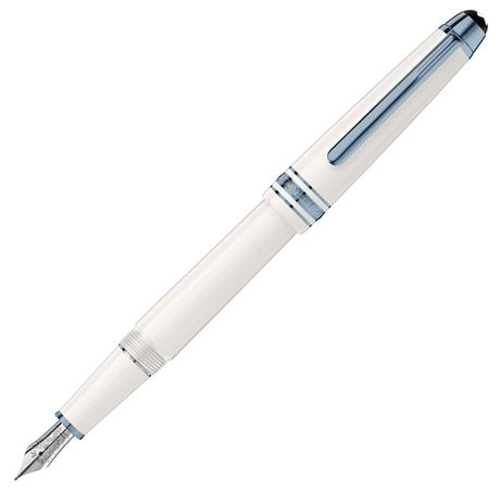 Montblanc Meisterstück Classique Glacier White Fountain Pen